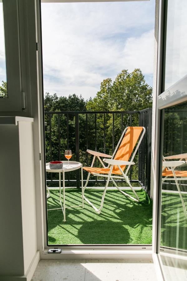 Tree&Lake Apartament Warszawa Zabki Ngoại thất bức ảnh