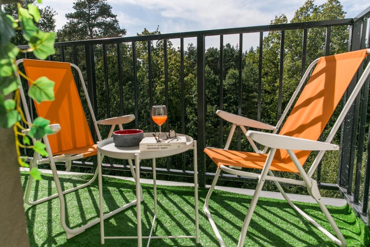 Tree&Lake Apartament Warszawa Zabki Ngoại thất bức ảnh